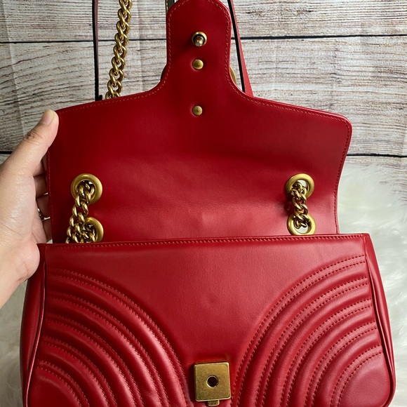 Gucci Marmont Small Matelasse - Picture 6 of 11